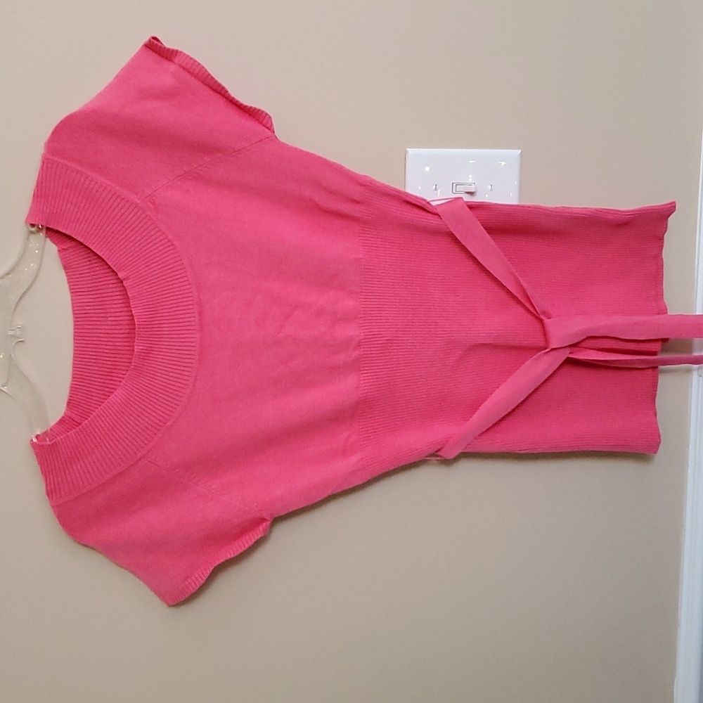 Coral short sleeve belted sweater